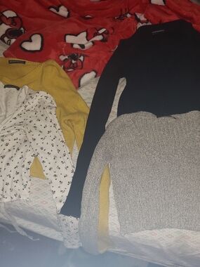 Brandy Melville Sweater Lot
